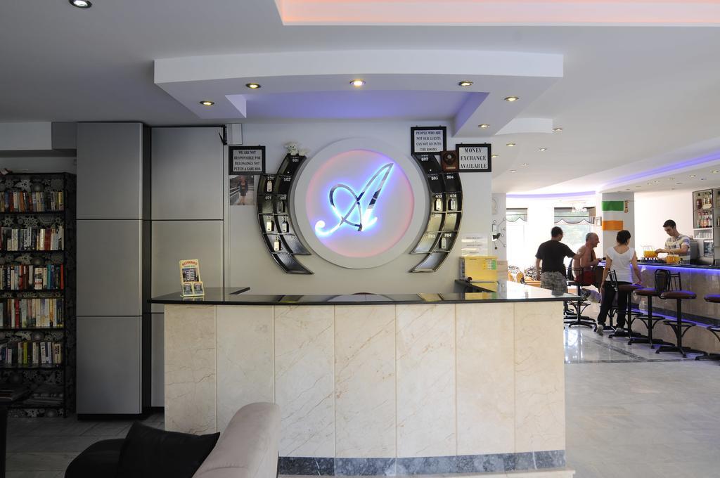 Altinbas Apart Hotel Kusadasi Exterior photo