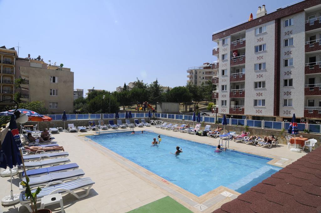 Altinbas Apart Hotel Kusadasi Exterior photo