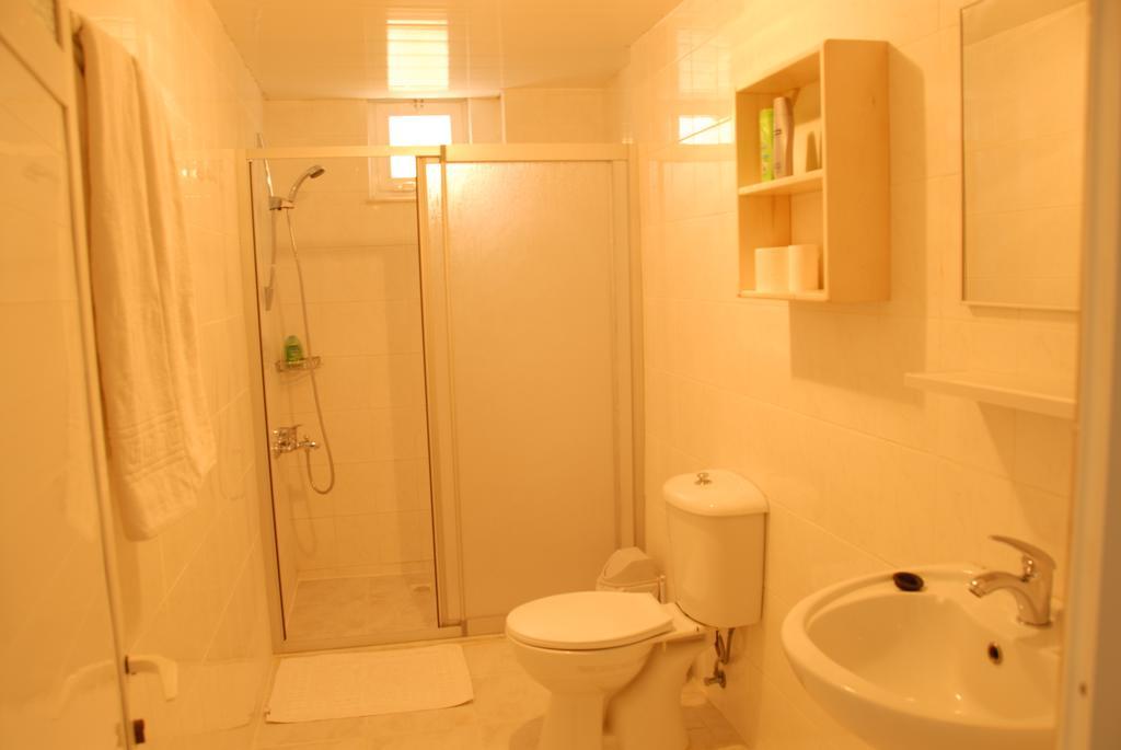 Altinbas Apart Hotel Kusadasi Room photo