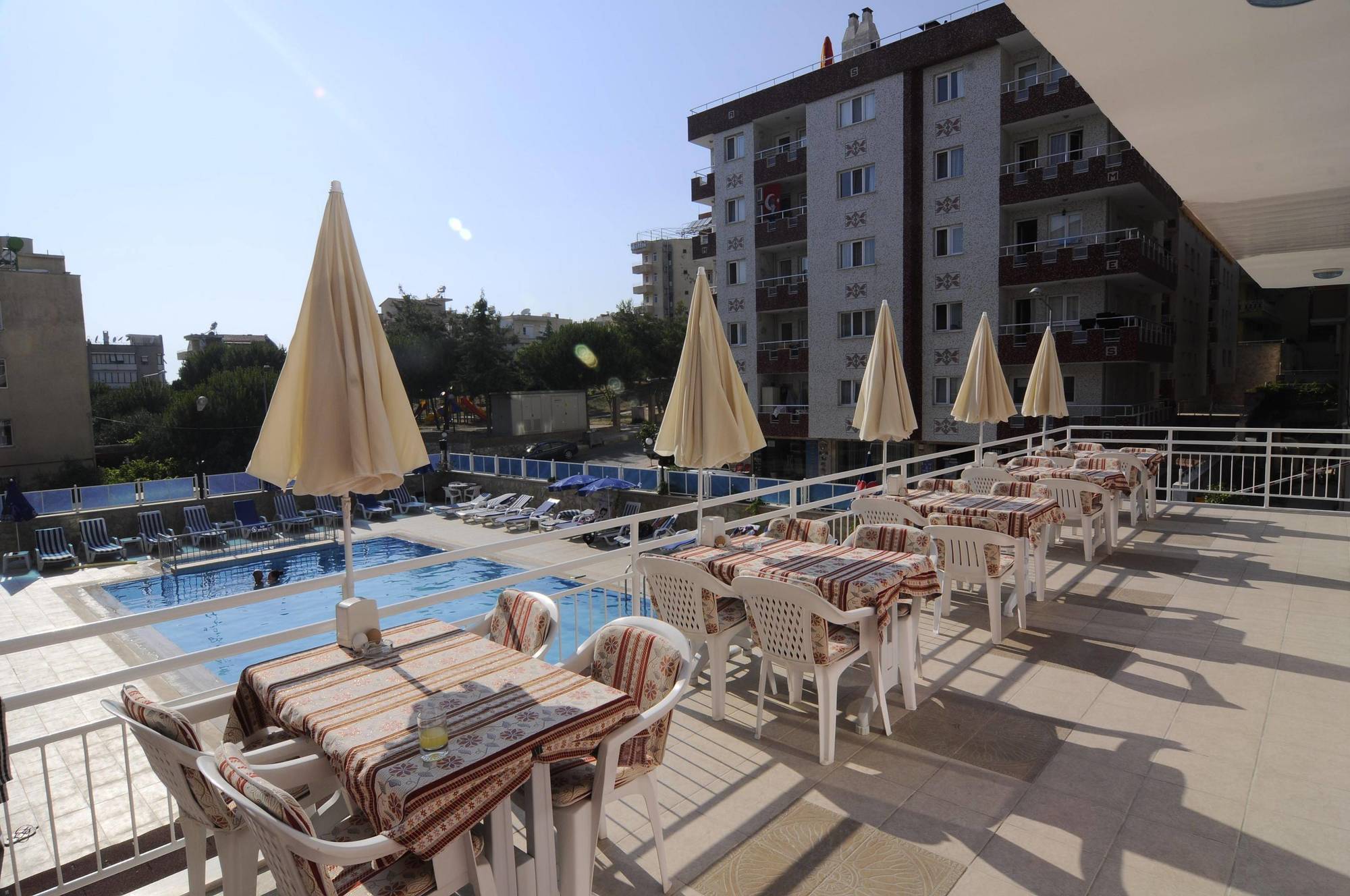 Altinbas Apart Hotel Kusadasi Exterior photo